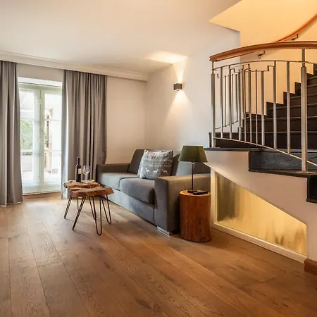 Therese Apartment *
